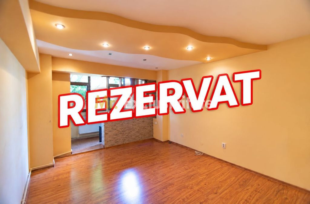 Apartament 3 camere decomandat – Cartier Prundu, Complexul 2 | Pitesti