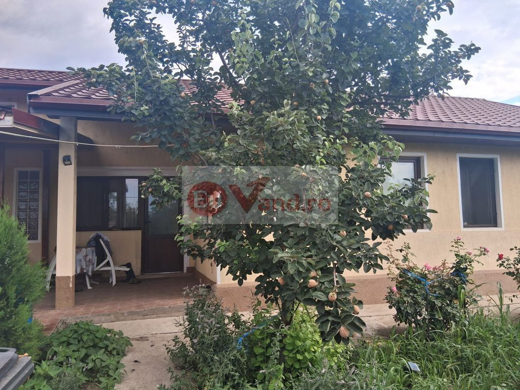 Casa Vânători, SU 140 mp, teren 1107 mp, toate utilitățile