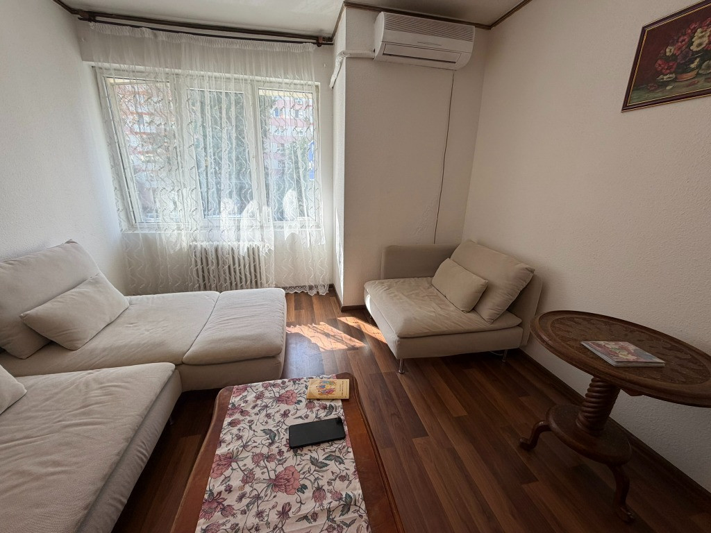 Apt.2 camere Stefan cel Mare - Circ, etaj 1, mobilat, aer conditionat