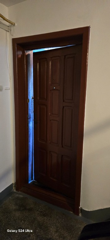 Vand apartament 2 camere decomandat in Deva str. Minerului