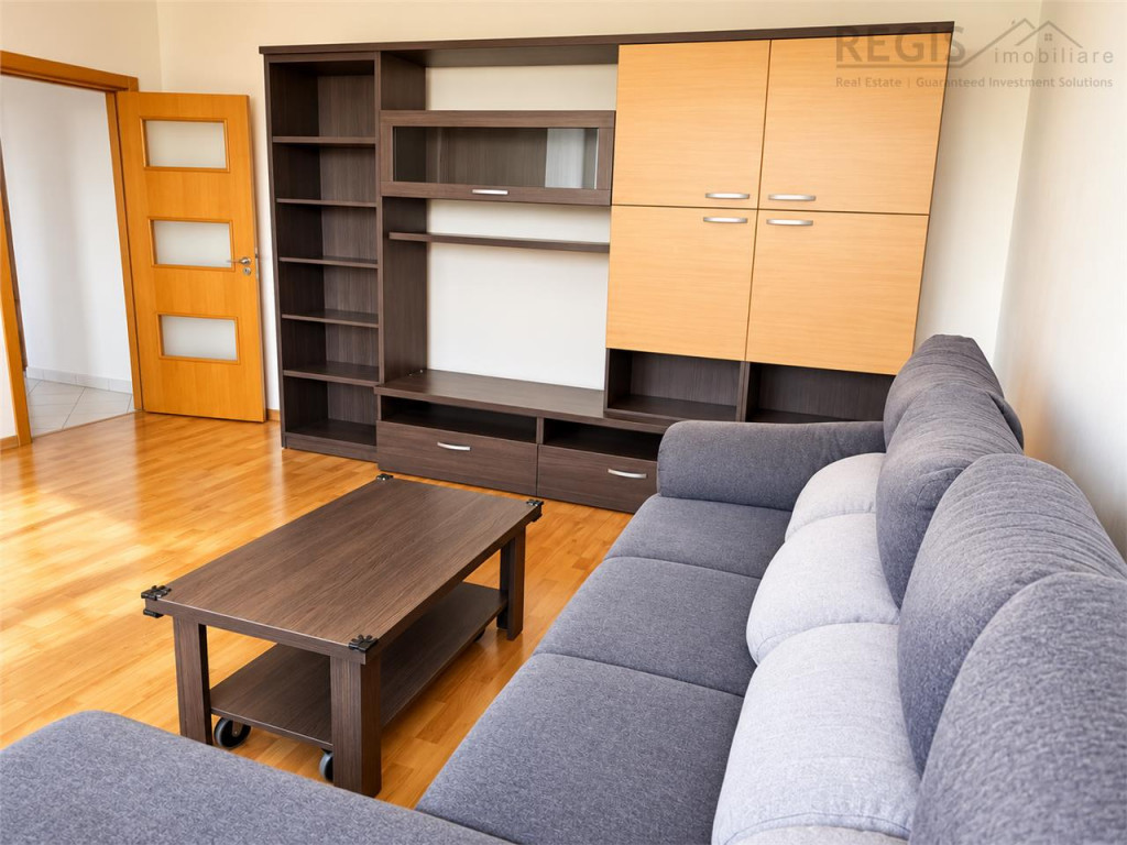 Apartament 2 camere decomandat , boxa si loc de parcare