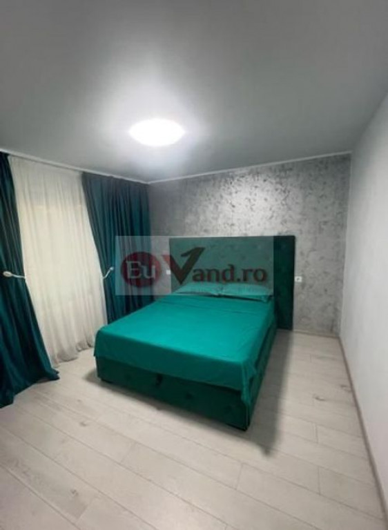 De închiriat apartament cu 2 camere în Micro 17, etaj 2, 450 euro