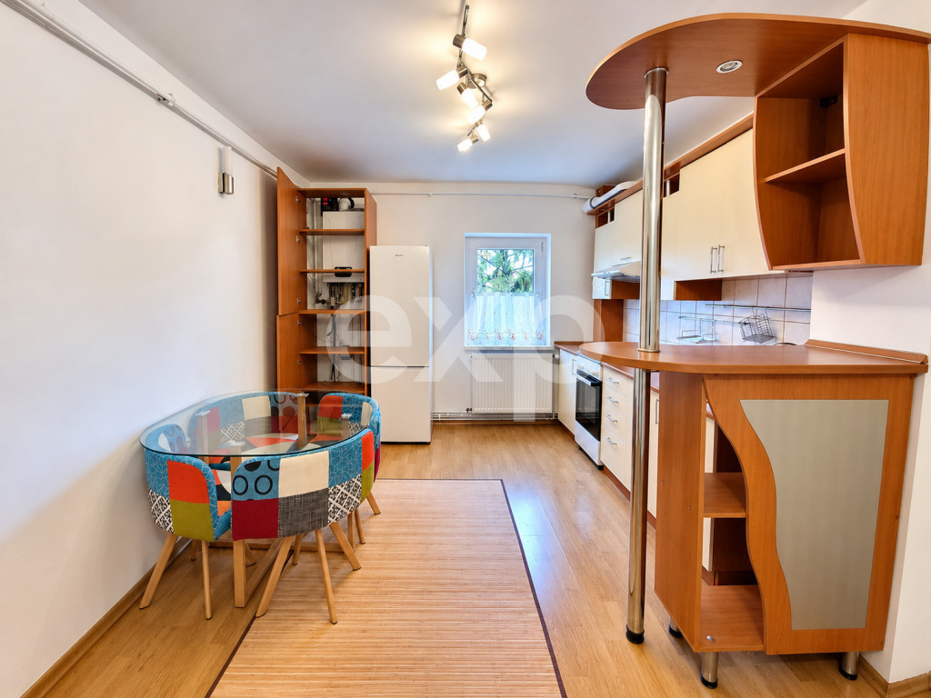 Penthouse 3 camere, terasa de 60mp, loc de parcare, zona Aradului