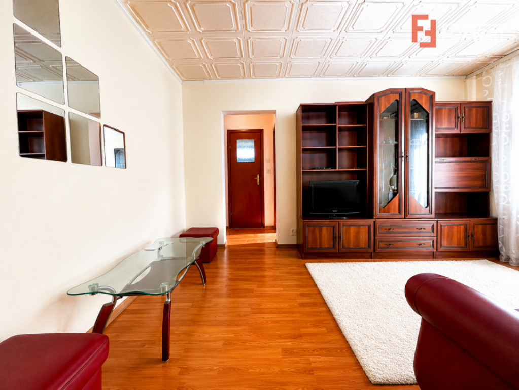 Apartament cu 3 camere de vânzare în zona Aurel Vlaicu