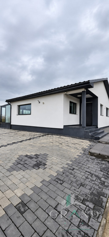 Totul NOU | Casa Individuala | Curte | Terasa | 3 Camere | F