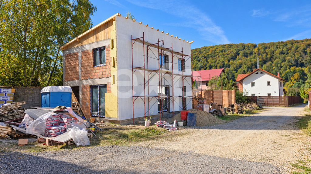 Casă nouă în Bunloc | 110 mp utili, teren 283 mp, predare