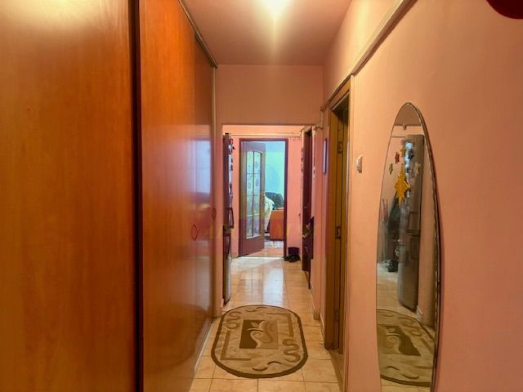 Apartament 3 camere Soseaua Vergului- Parcul Morarilor.