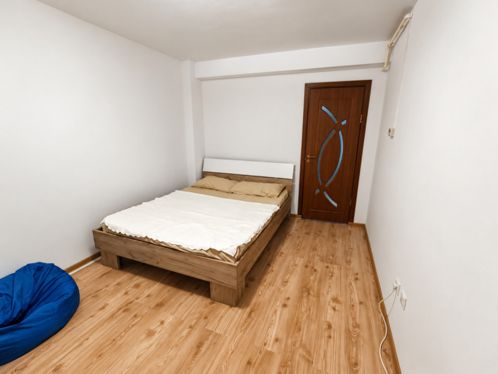 Apartament cu o cameră, 34 mp, balcon | Plopilor, zona Plat