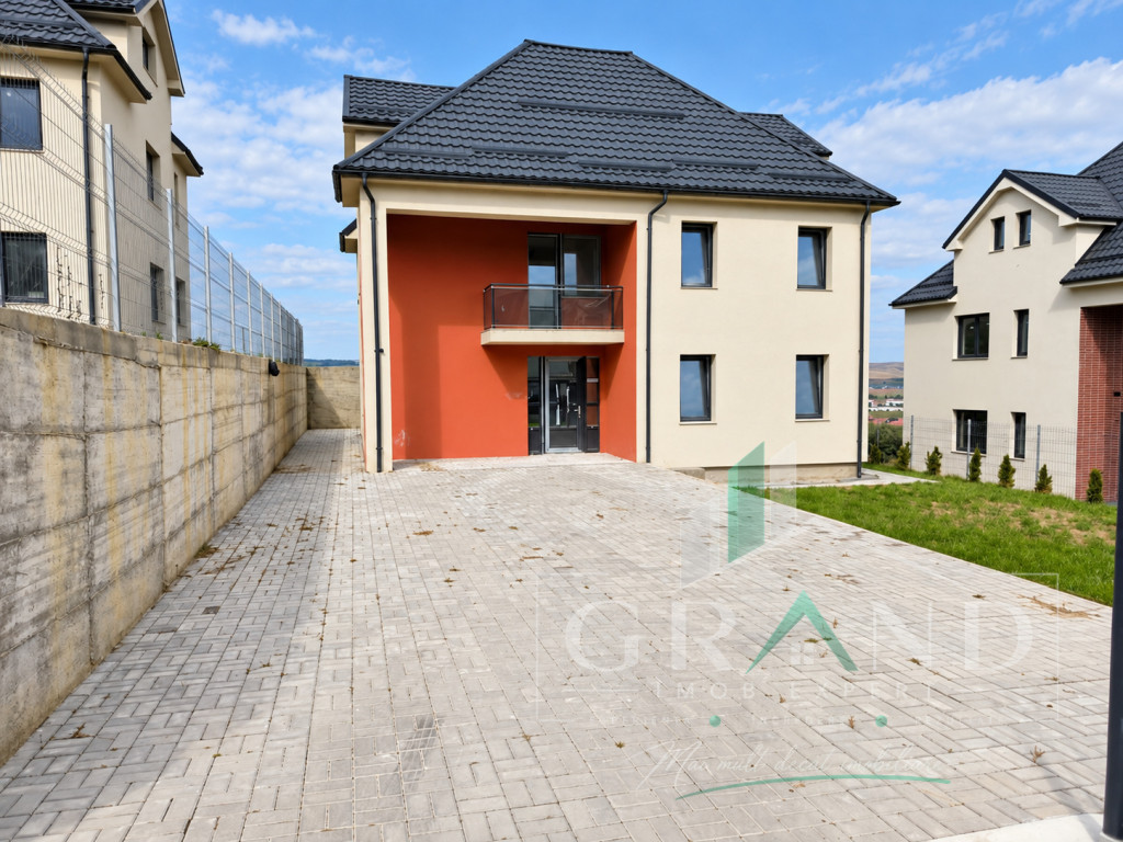 De vânzare–Casă individuală | Dezmir | 172 mp utili | T