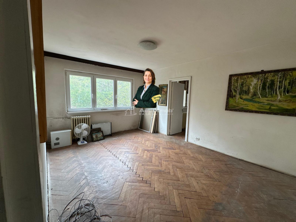 Resita.Oportunitate sau Investitie, Apt.3 Cam Semidec, Moroa