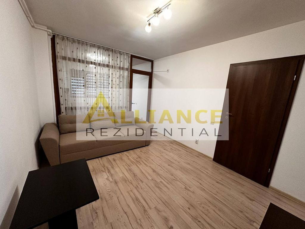 De inchiriat apartament 2 camere 10 minute de metrou