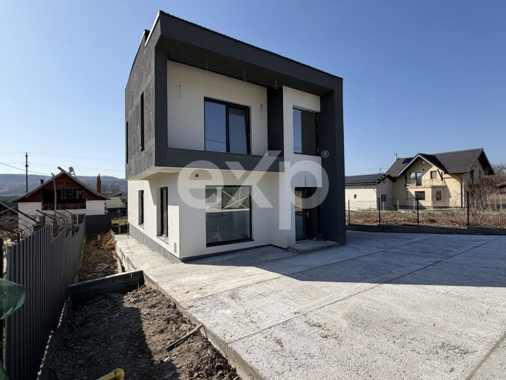 CASĂ MODERNĂ LA CHEIE în Curtea de Argeș | 1.000 MP TERE