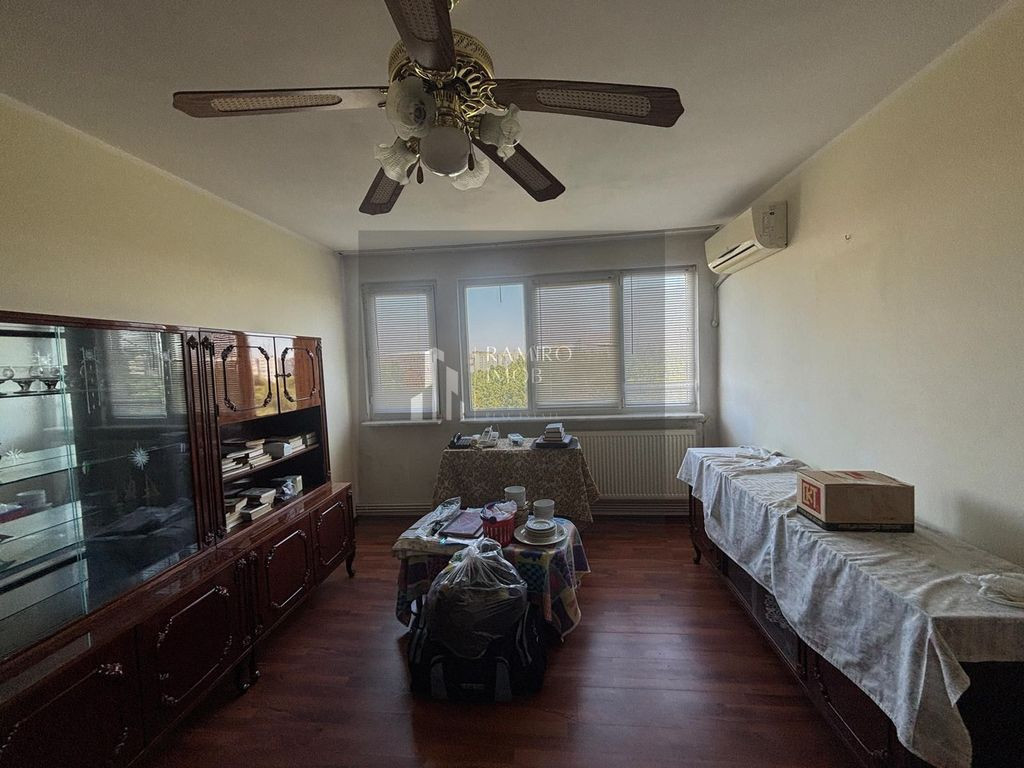 Apartament 3 camere centrala proprie Bulverdul Constantin Brancoveanu