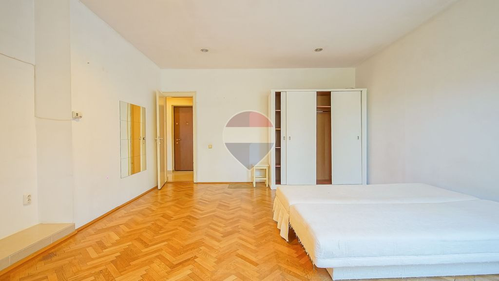 Apartament cu 2 camere de închiriat în zona Centrul Civic