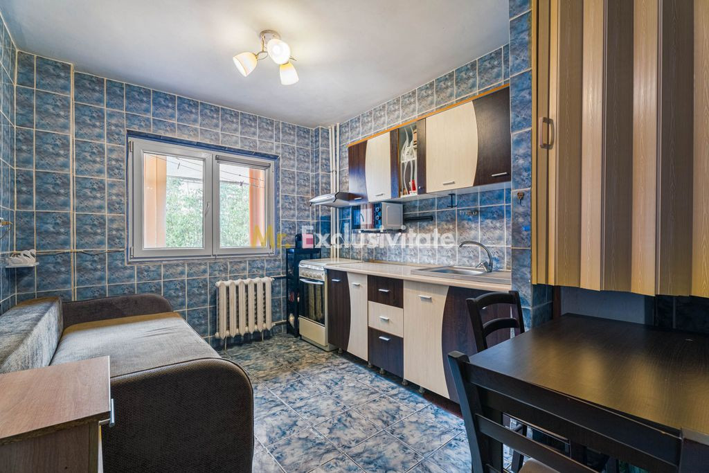 2 camere etaj 4 din 10 Piata Gorjului