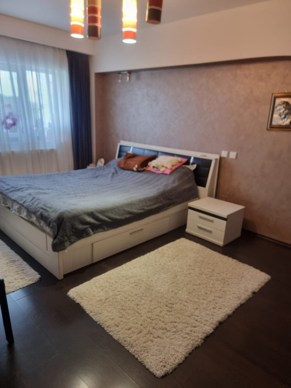 Apartament 2 camere,ultracentral,Radauti