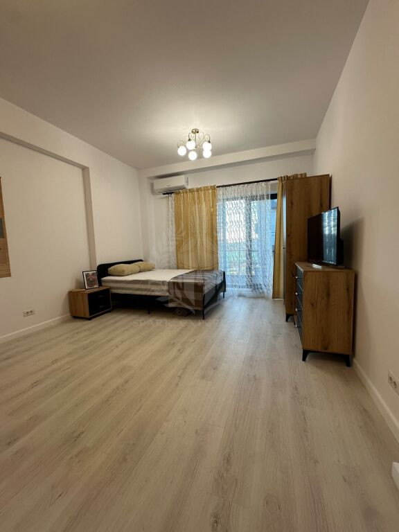 Garsonieră de închiriat Sud în apropierea fabricii Uzuc