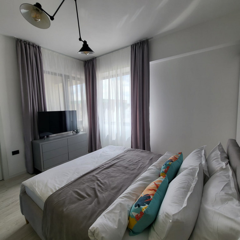 Apartament 2 camere de închiriat | Etaj 4 | Mobilat și uti