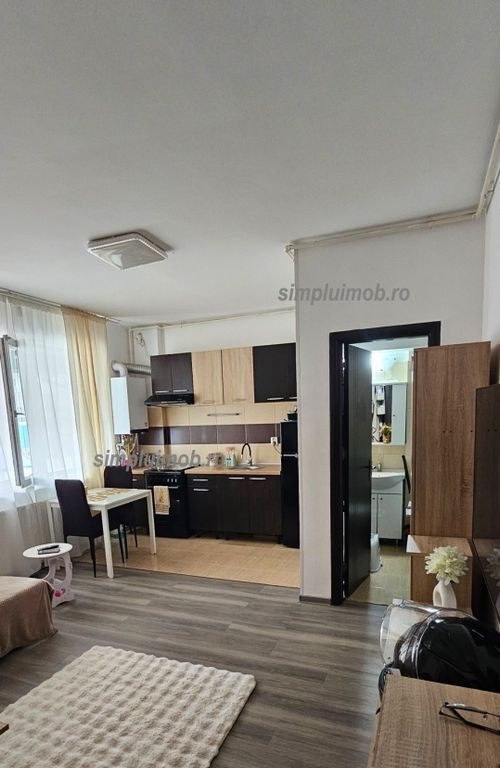 Garsonieră 31 mp, COMPLET RENOVATĂ, finisaje premium, vedere panoramică