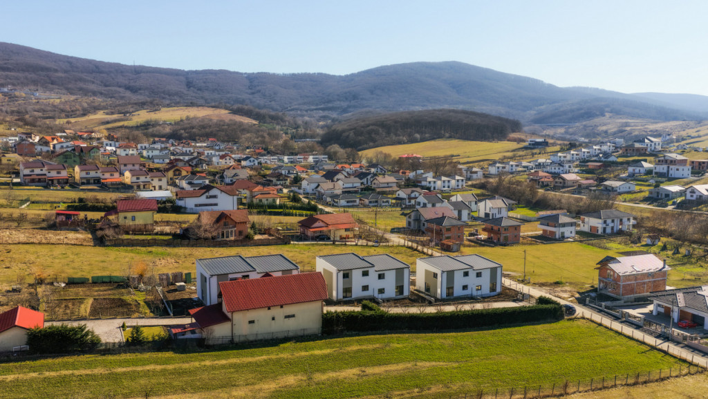 Casa NOUA CF, Bradet, incalzire prin pardoseala, 0% comision