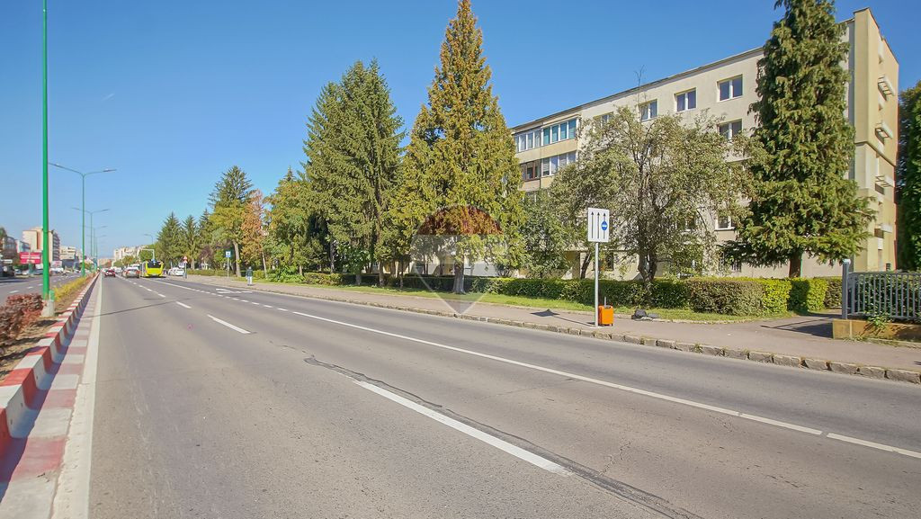 Casă cu 4 camere și teren de 500 mp, în Sânpetru – zona Lempeș