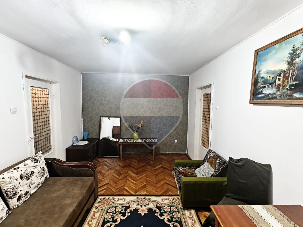 Apartament de inchiriat 2 camere Zona Univeritatii Babes