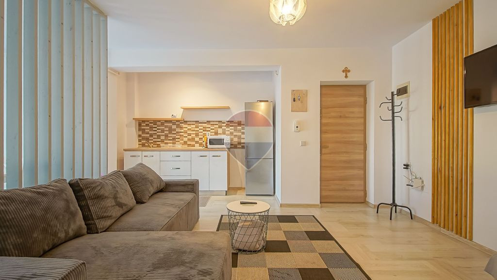 Apartament de închiriat, Sinuhe Residence, Tractorul!