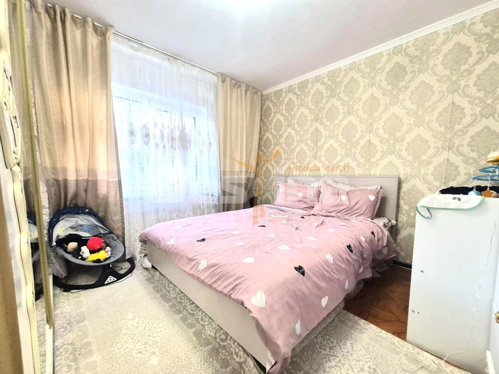 Apartament de vânzare de 2 camere - INEL II