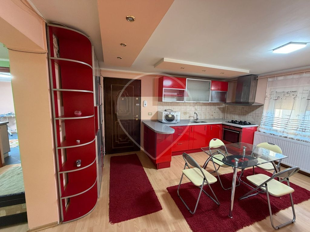 Apartament 3 camere 99 mp Longinescu
