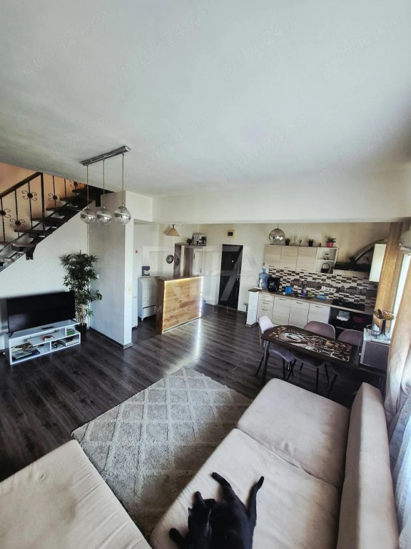 Duplex 3 Camere, Berceni, Piața Reșița, lângă Grădini?