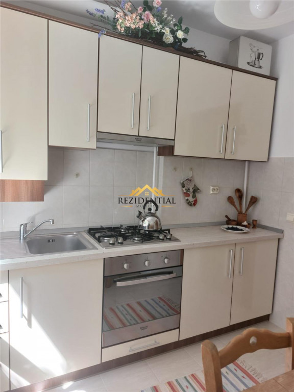 APARTAMENT DOUA CAMERE - PIETONALUL UNIRII