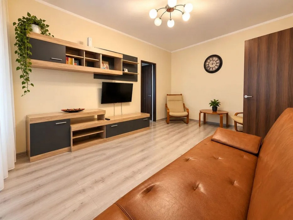 Apartament 2 camere Mazepa 1 | Renovat, Mobilat & Utilat