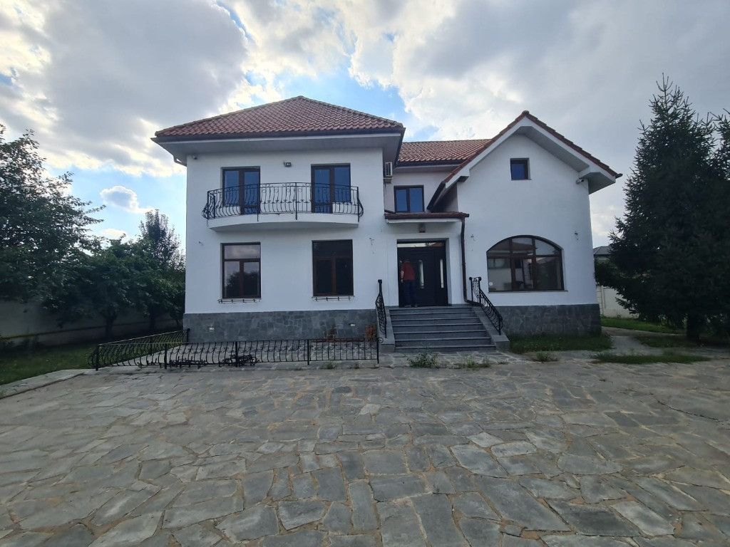 Proprietate de Lux în Arcașilor | 3 Corpuri de Clădire, 821mp