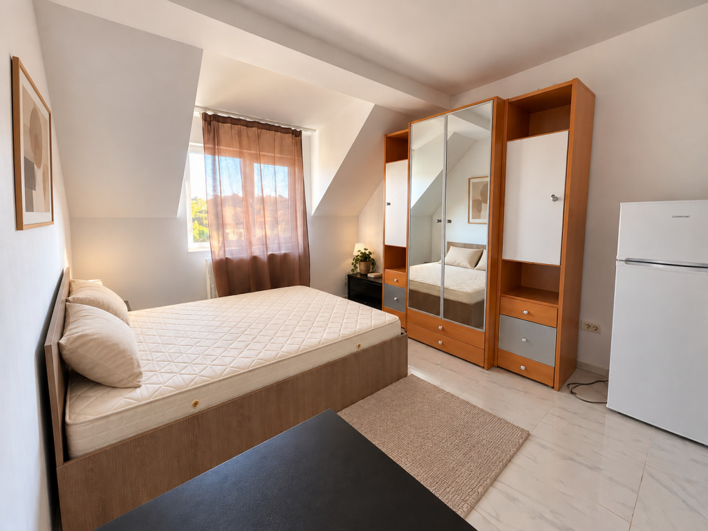 Garsonieră Complexul studențesc