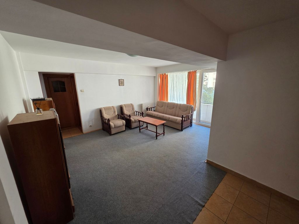 Apartament 2 camere zona Piata Ovidiu(ultra-central)