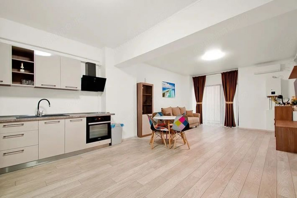 De inchiriat/vandut apartament cu 2 camere, Micro 20, 350 Euro/70.000 euro