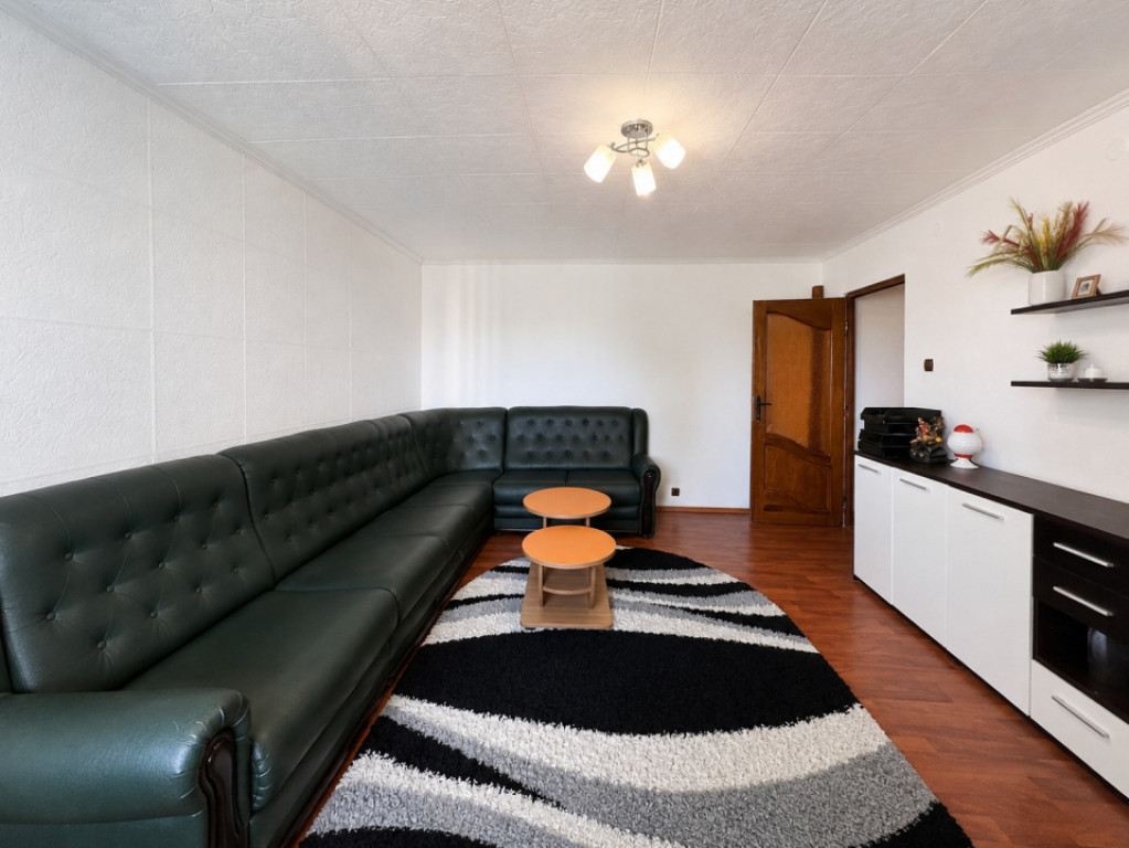 Apartament 3 camere, 74 mp, zona 1 Mai
