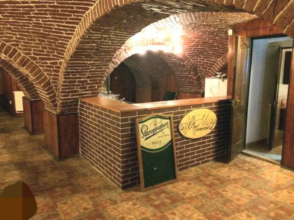 Spatiu comercial Pizzerie cu intrare din strada - Traian