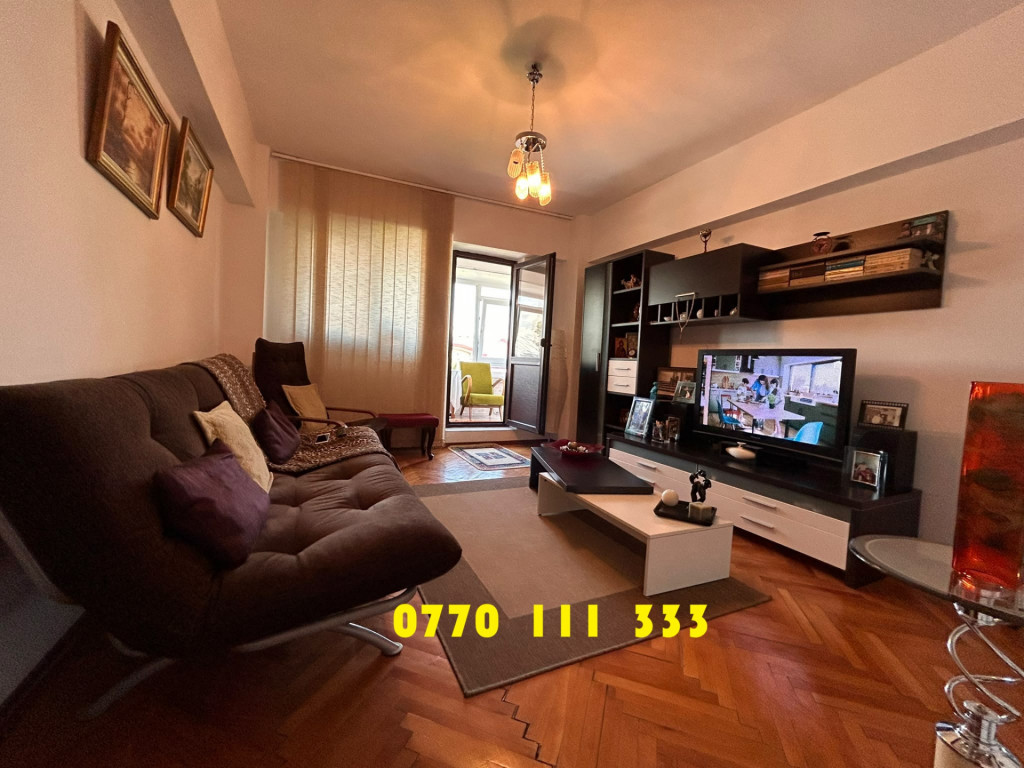 - Apartament Ultracentral, 2 camere supr. totala 62mp,mobila