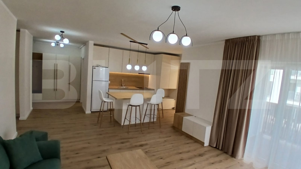 Apartament modern cu trei camere | în zona Facultății de