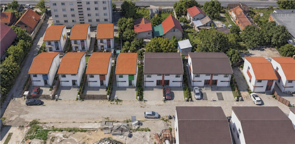 Case duplex la cheie in Brasov langa noua Sala Polivalenta