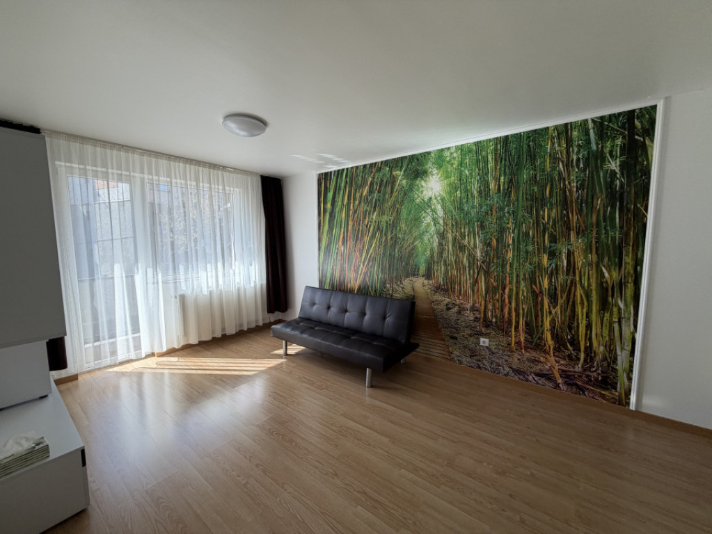 Apartament 2 camere, 48 mp, zona Hotvon