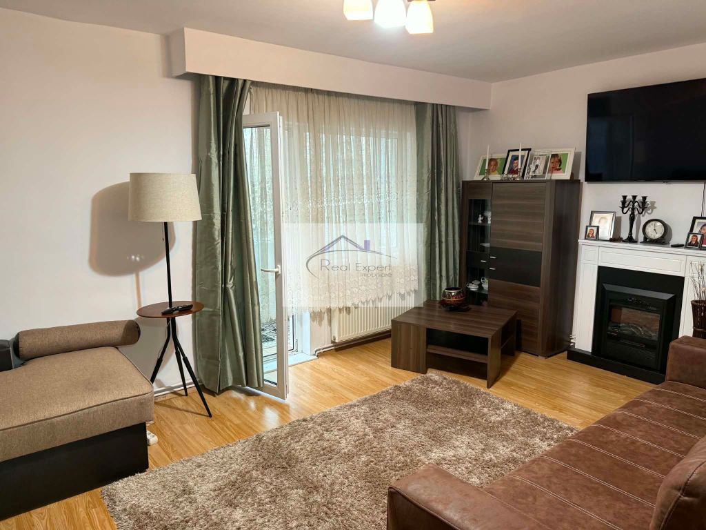 Apartament spatios de 3 camere decomandate in Manastur-zona Big