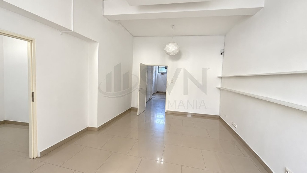 Spatiu comercial cu terasa stradala I Floreasca I magazie