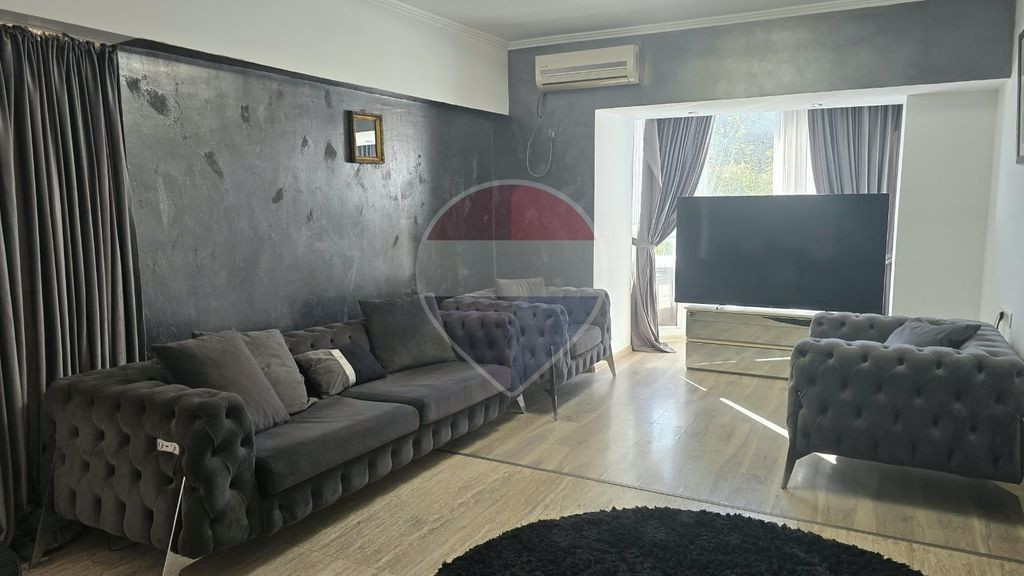 Apartament 3 camere | Bulevardul Unirii | Lux și Confort