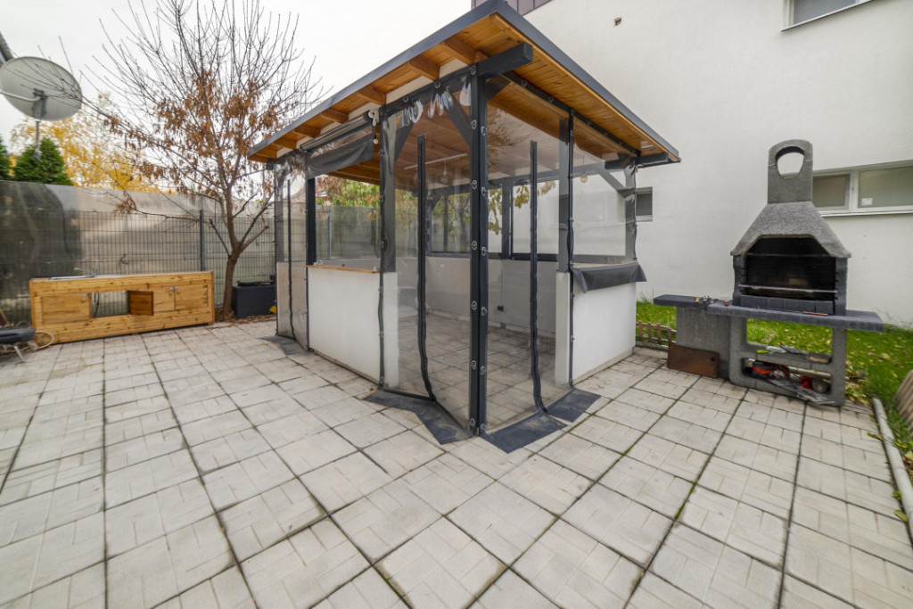 Curte proprie 170mp+apartament de 120 mp*Bloc nou P+2*Modern
