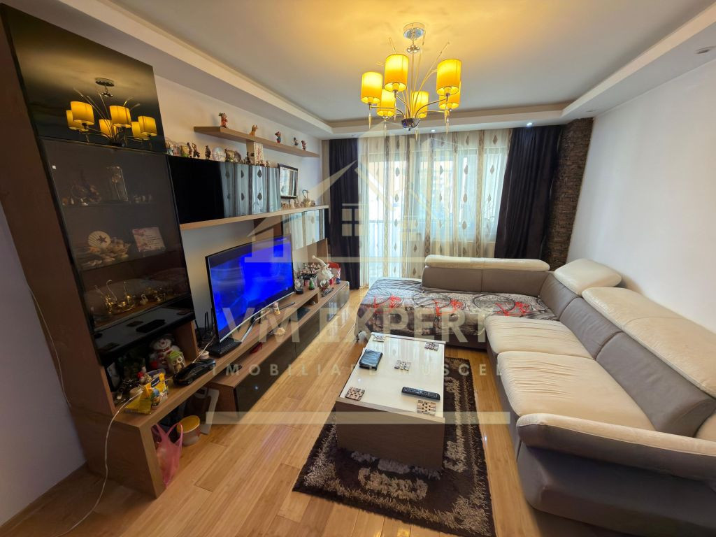 APARTAMENT 3 CAMERE ETAJ 3 VIȘOI CAMPULUNG