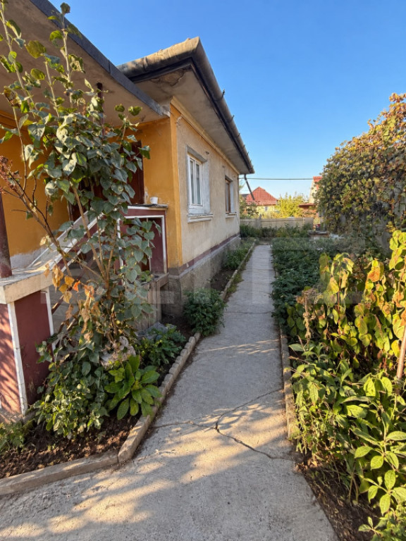 Casa de vanzare, 64 mp, teren 471 mp, zona Turda