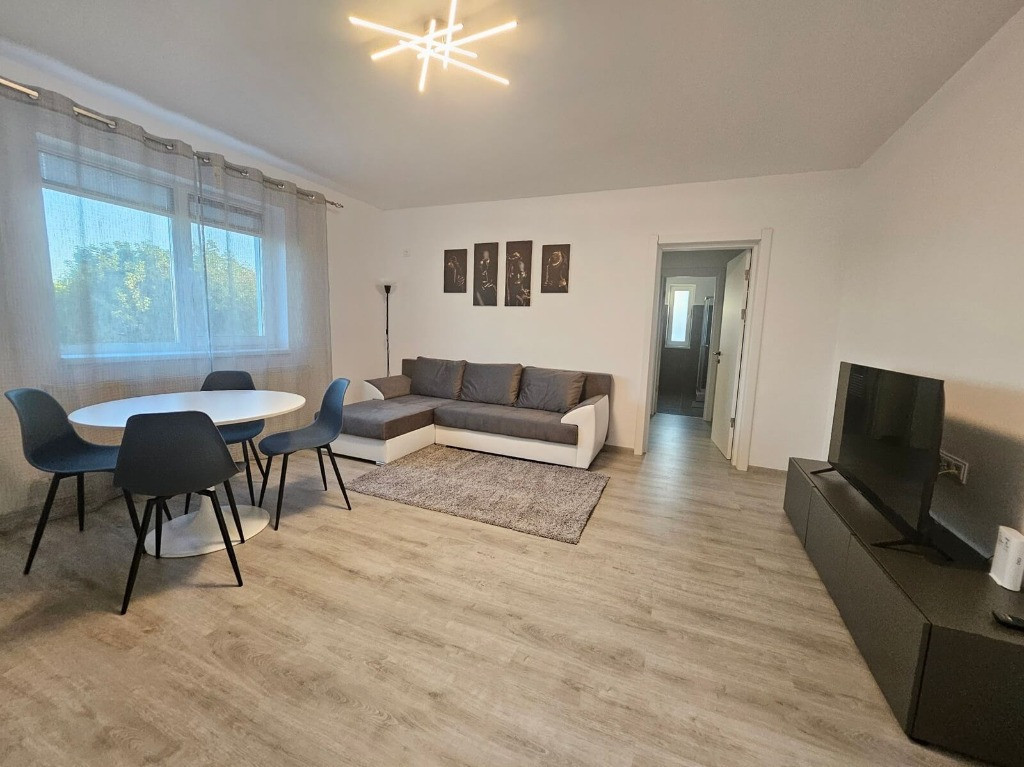 Ap 2 cam fond nou, Stefanesti, prima inchiriere, 350 EURO