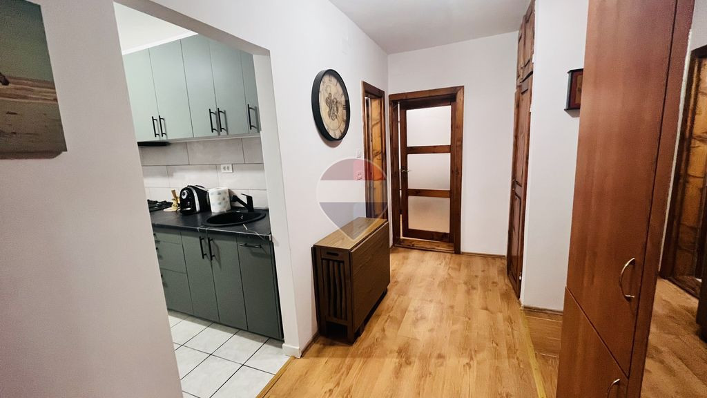 Casă / Vilă cu 4 camere de vânzare